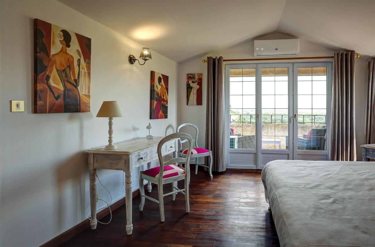 La Chaumiere, Demeure D'Hotes Lauris Exterior foto