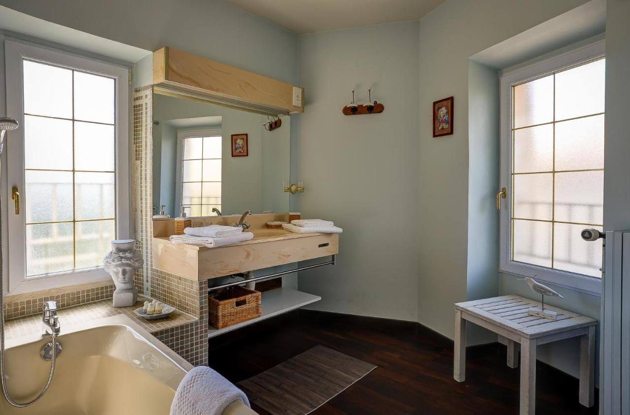 La Chaumiere, Demeure D'Hotes Lauris Exterior foto