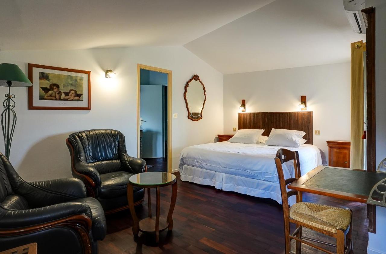 La Chaumiere, Demeure D'Hotes Lauris Exterior foto